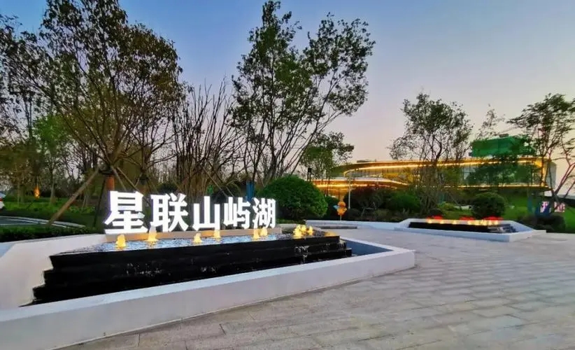 信陽星聯山嶼湖二期26609m2保溫工程